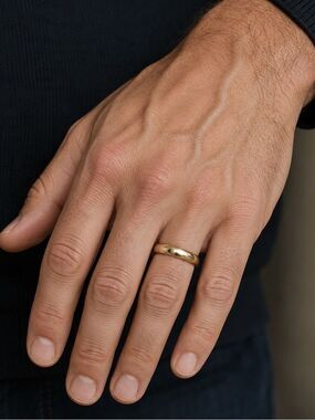 10K Yellow Gold Comfort-Fit  5mm Wedding Band – Size 10 – 3.9g
